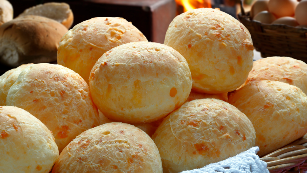 5 Receitas Low-Carb com Ovos - pão de queijo