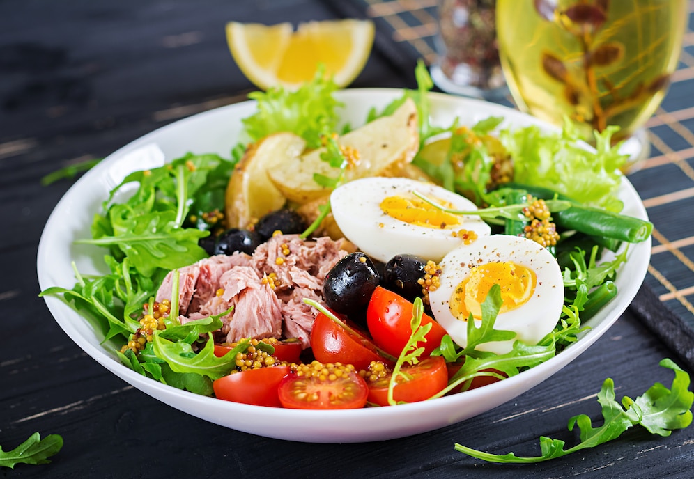 06 Receitas de Saladas Low-Carb Refeições Leves e Nutritivas